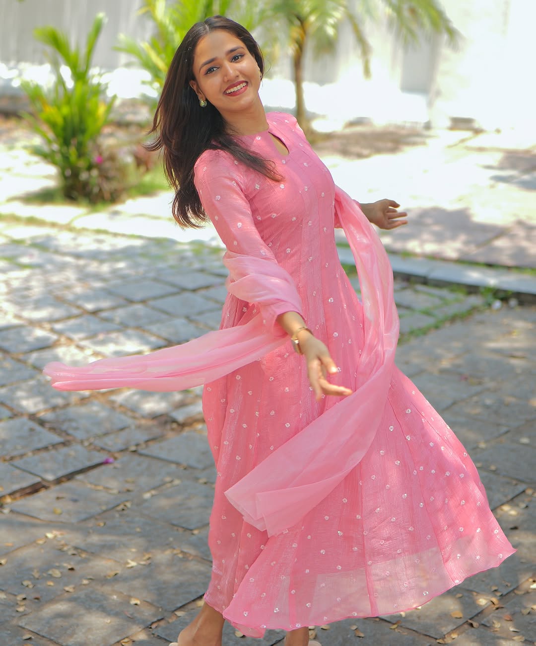 Beautiful Pink Tafeta Silk Kali Cut Maxi